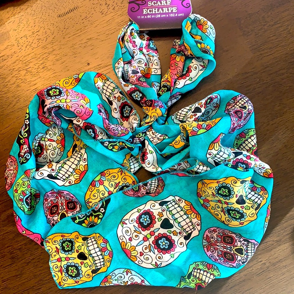 Sugar Skulls Teal Scarf NWT